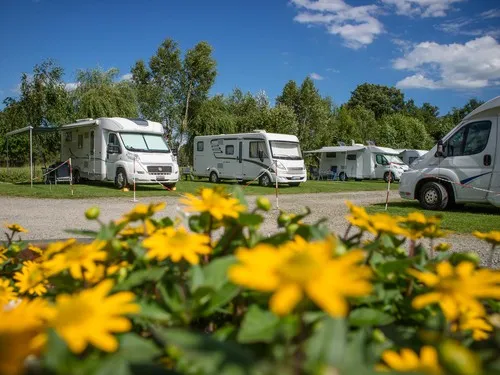 Spreewald Caravan- und Wohnmobilpark  Dammstrasse 4