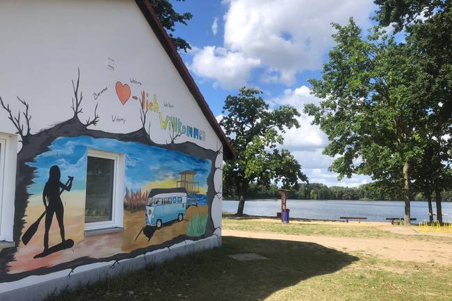 Herzlich Willkommen im Strandbad & Camping Oderbruch am Baggersee Gusow!