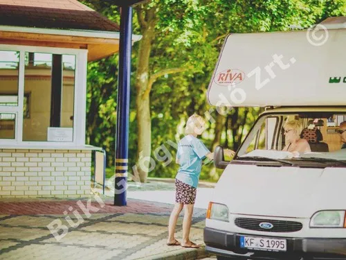 Termál Gyógykemping 6