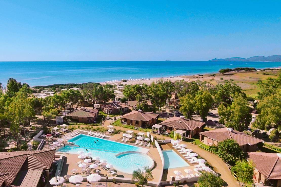 Campeggio Tiliguerta Glamping \u0026 Camping Village in Sardegna - camping.info, image size:1110x740