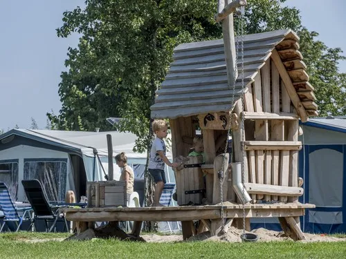 Vakantiepark Eiland van Maurik 7