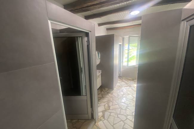 W toilets