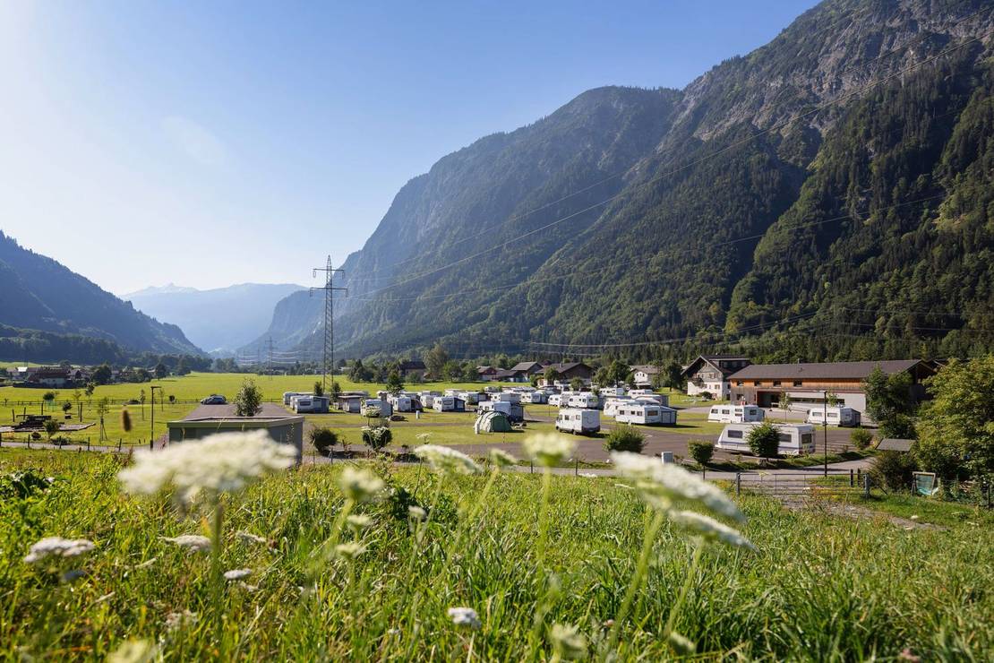 How far from the river is Walch’s Camping & Landhaus?