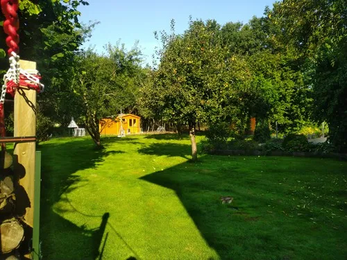 Wally's Bed & Breakfast/Minicamping 5