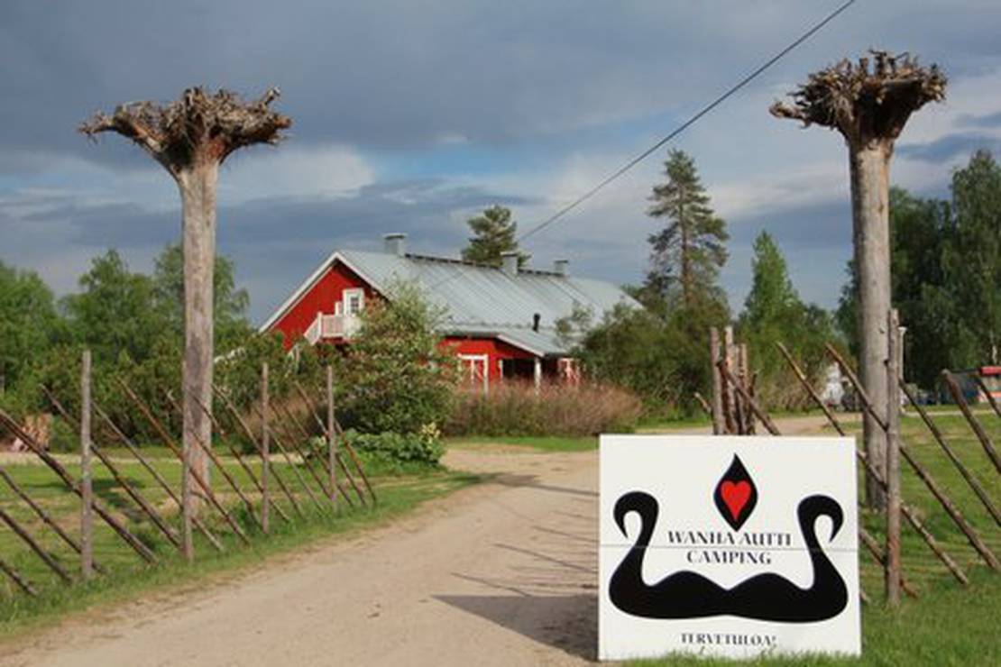 Wanha Autti Camping 4
