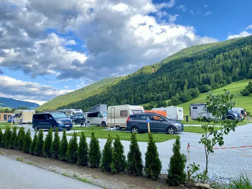 Wiesn-Relax-Camping Fam. Steiner 3