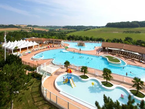 Yelloh! Village Le Lac des 3 Vallées 3