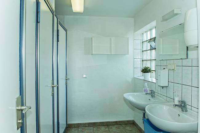 Toilletten Zeltplatz
Toilettenhaus Campingplatz Juni 2019 vorraussichtlich fertig!