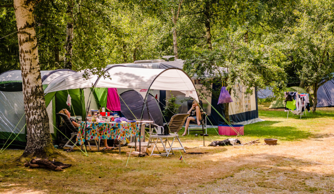 Flower Camping la Sténiole in Lothringen, Naturcamping in Frankreich