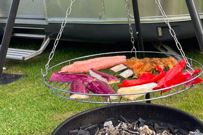 cooking at the campsite, options, advantages and tips, camping kitchen